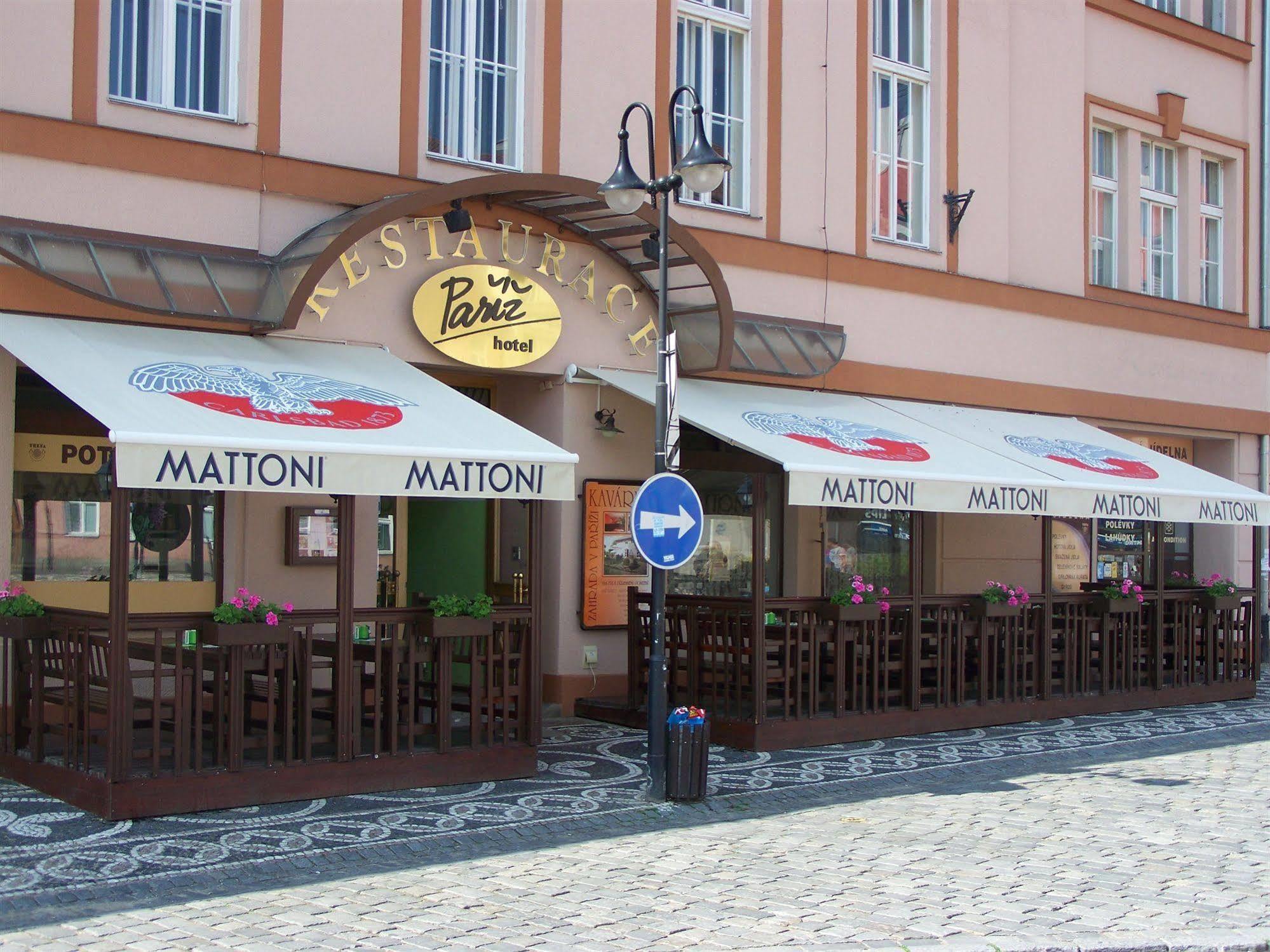 Hotel Pariz Jičín Zewnętrze zdjęcie