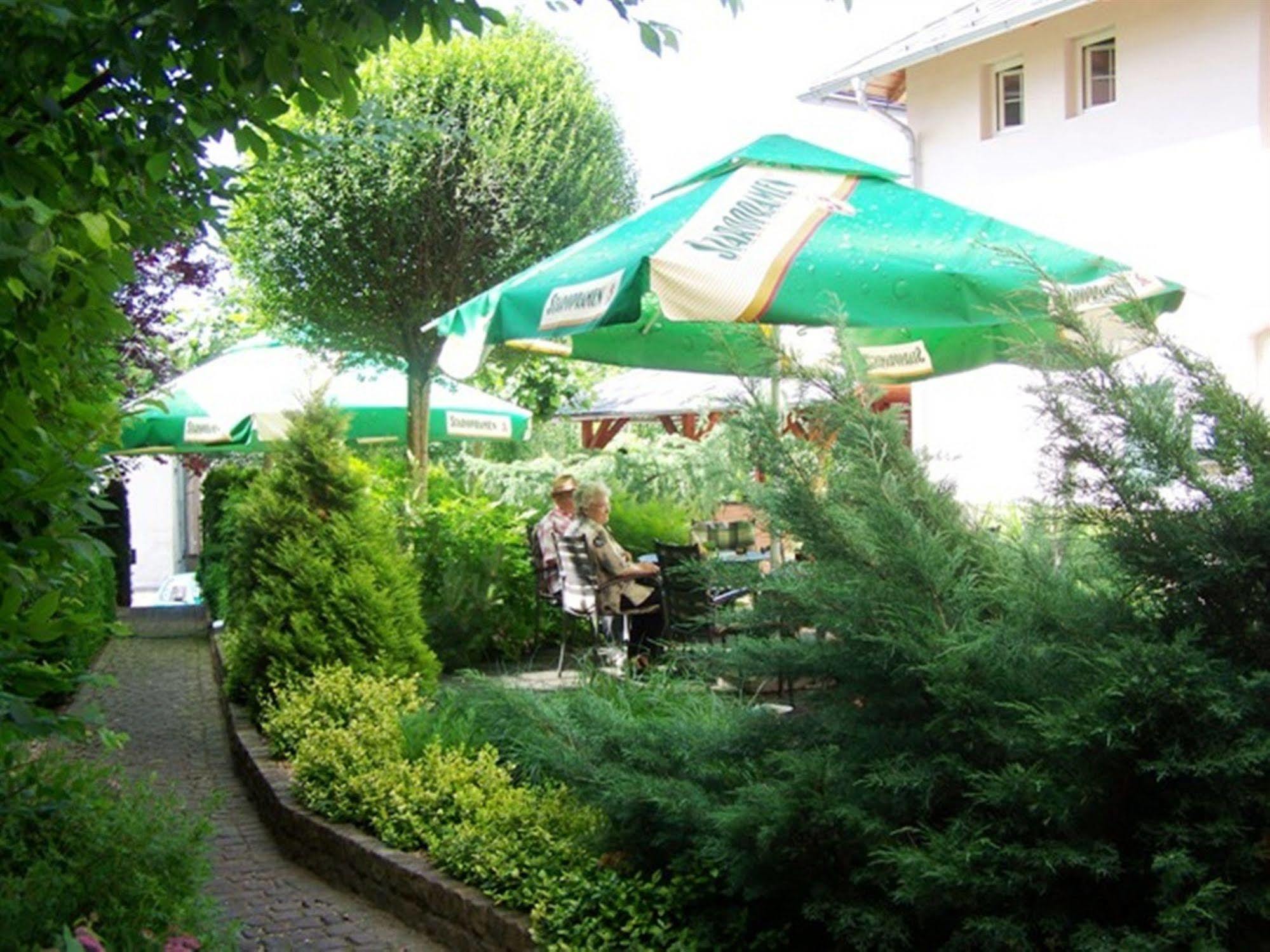 Hotel Pariz Jičín Zewnętrze zdjęcie